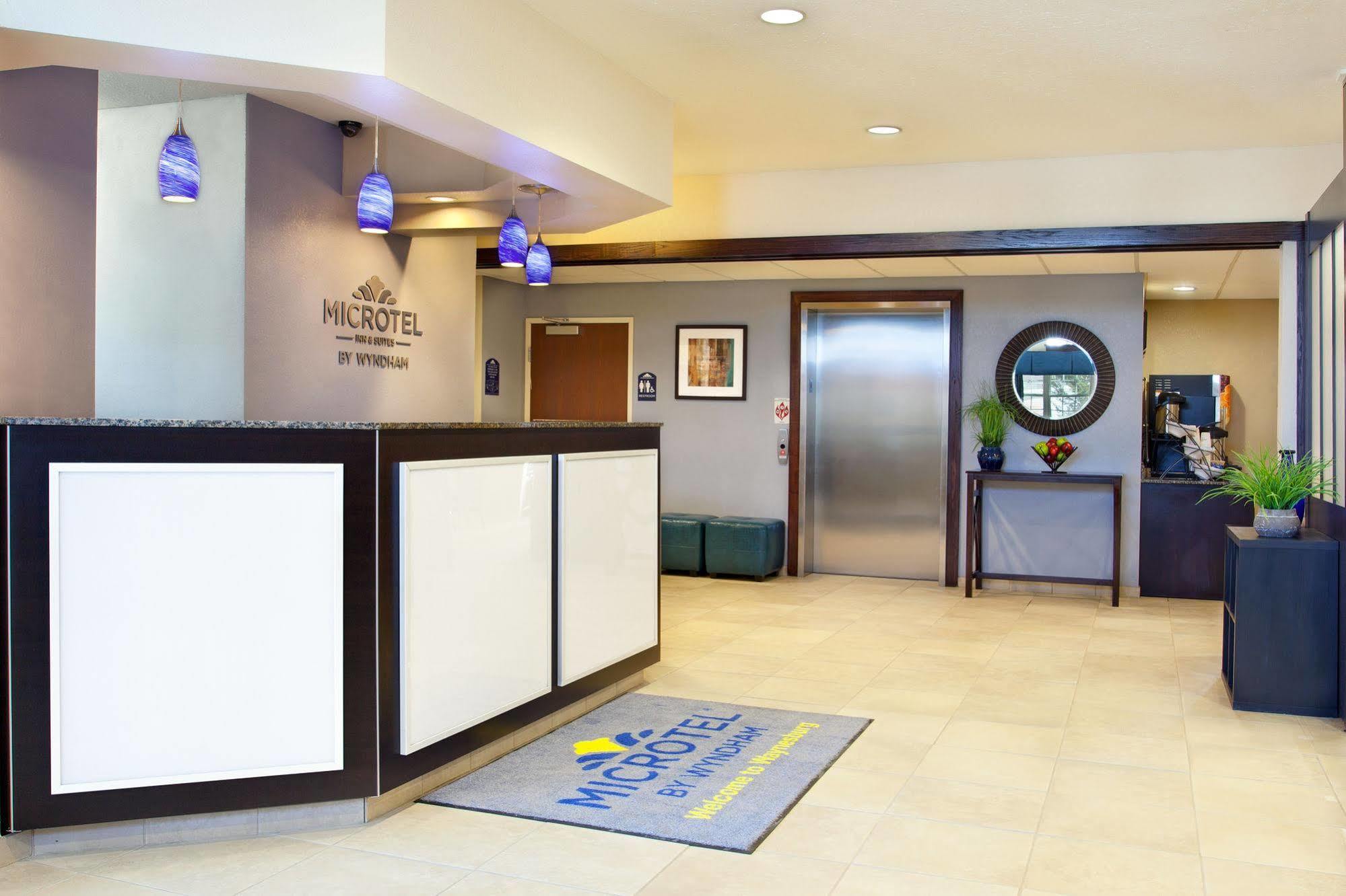 Microtel Inn & Suites By Wyndham Waynesburg Екстериор снимка